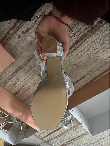 Topuklu ayakkabı - Görsel 3