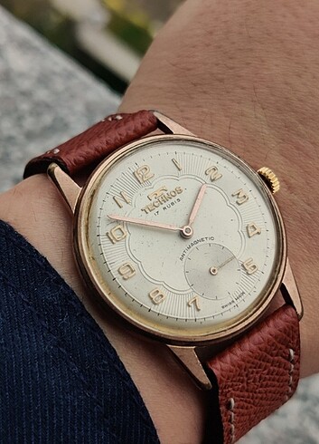 Omega Technos Jumbo Kurmalı Kol Saati Swiss made