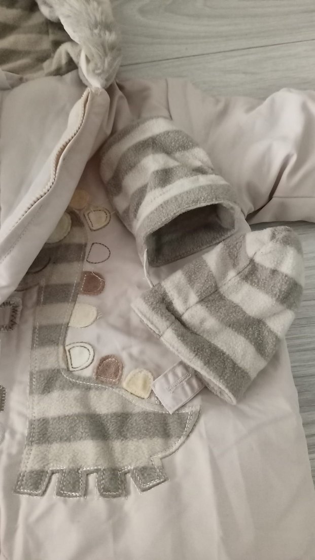 Kapüşonlu Gri tulum - Görsel 5