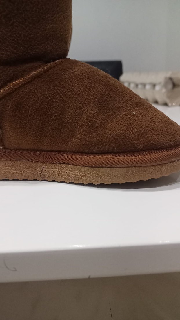 UGG Kahverengi Süet Bot - Görsel 4