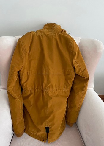 Kahverengi Kapüşonlu Kadın Mont - Görsel 3