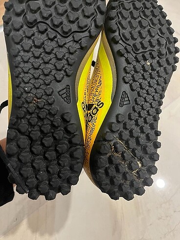 33 Beden sarı Renk Adidas krampon çocuk