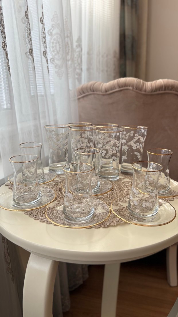 Altın Kenarlı Çiçek Desenli İnce Cam - Görsel 5