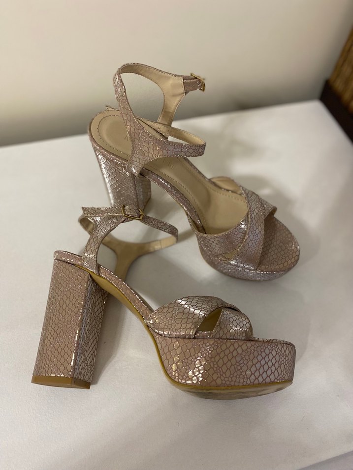 Pembe Parlak Yılan Desenli Platform Topuklu Kadın Ayakkabı - Görsel 3