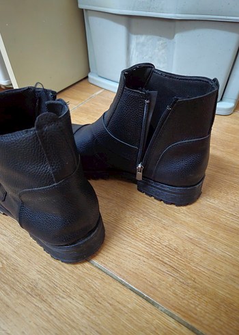 Erkek bot - Görsel 4