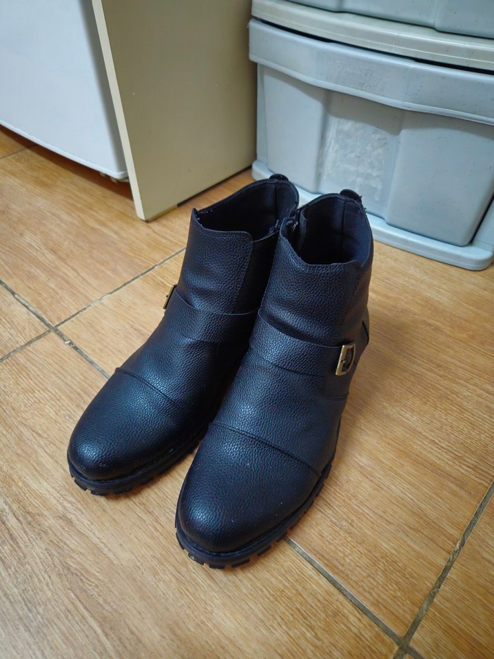 Erkek bot - Görsel 3