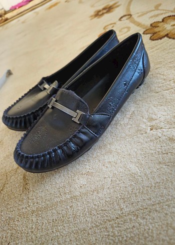 Kadın Siyah Tokalı Düz Ayakkabı - Görsel 5