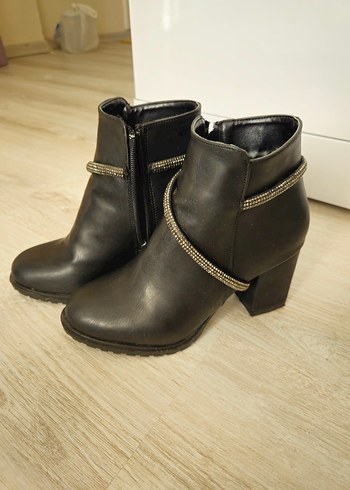 Deri Kısa Topuklu Bot - Görsel 5