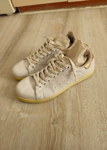 Beyaz Kadın Spor Ayakkabı - Görsel 2