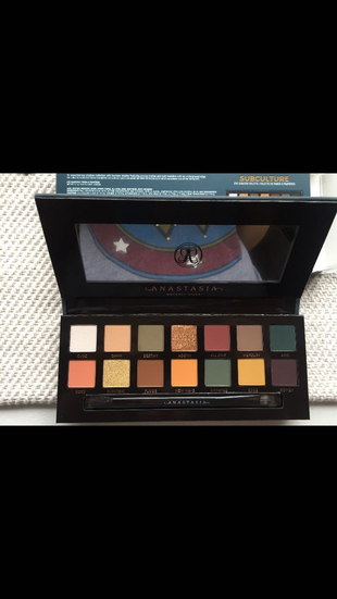 Anastasia Beverly Hills Anastasia Subculture Far Paleti