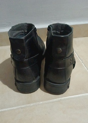 Siyah Deri Tokalı Biker Kadın Bot - Görsel 4