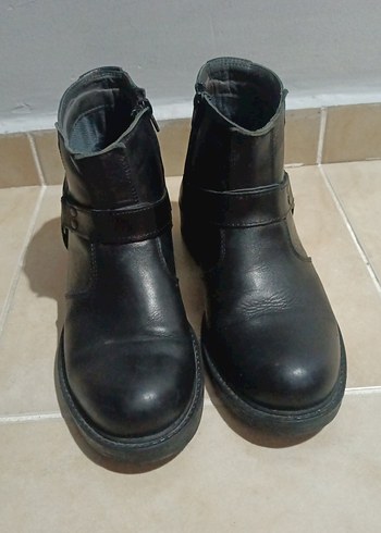 Siyah Deri Tokalı Biker Kadın Bot - Görsel 2