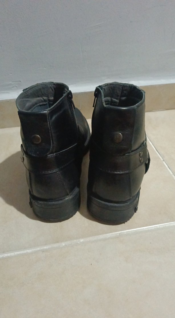 Siyah Deri Tokalı Biker Kadın Bot - Görsel 4