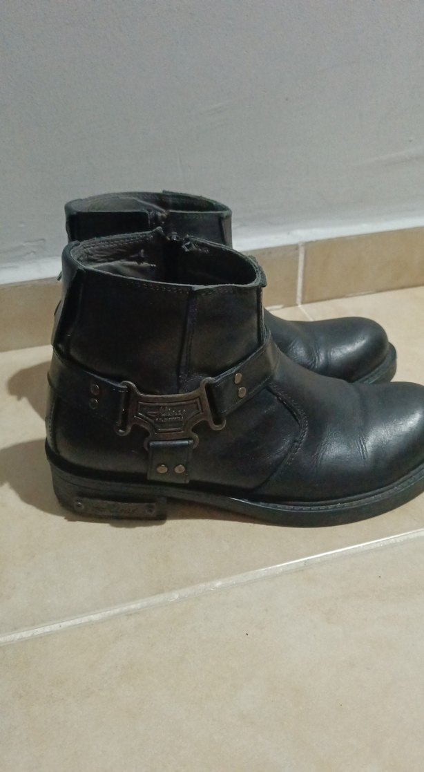 Siyah Deri Tokalı Biker Kadın Bot - Görsel 3