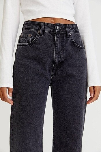Pull and Bear yeni sezon temiz boyu 165 ayak bileğinde