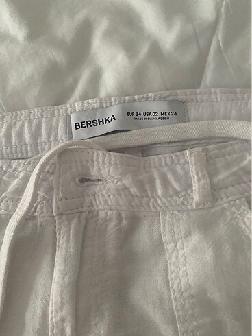 xs Beden beyaz Renk yeni sezon hiç kullanılmadı