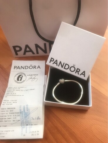 Pandora bileklik