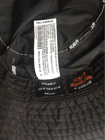  Beden Pull&bear siyah şapka