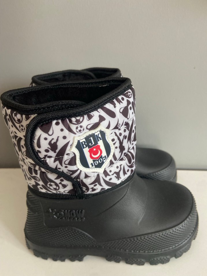 Erkek çocuk kar botu - Görsel 2