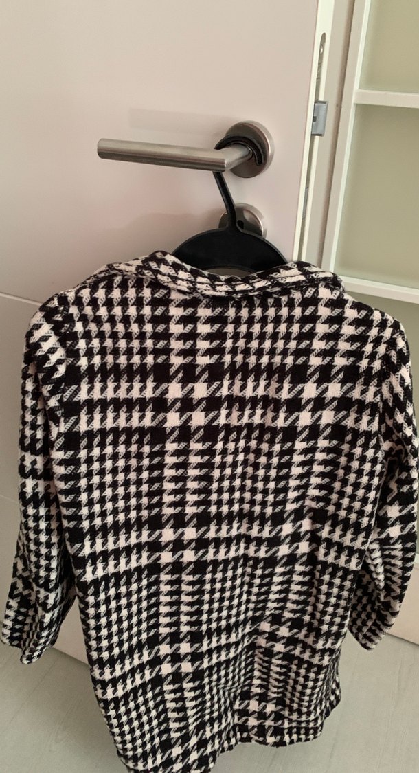 Kadın Gri Ekose Desenli Düğmeli Midi Kaban - Görsel 3