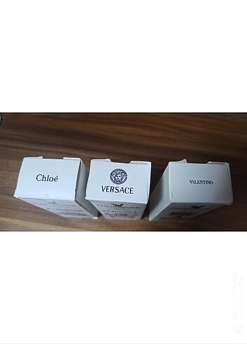 Beden Versace Brıght Crystal Kadın Parfum 45 ML Tester