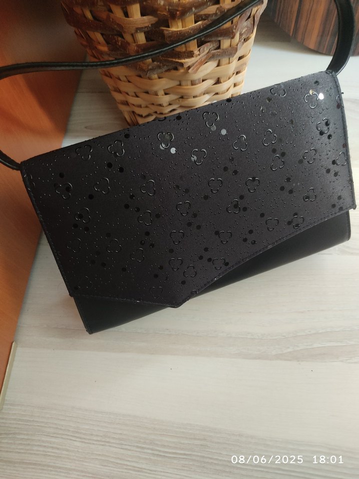 Kilitli Siyah Deri Gotik Kadın El Çantası - Görsel 2