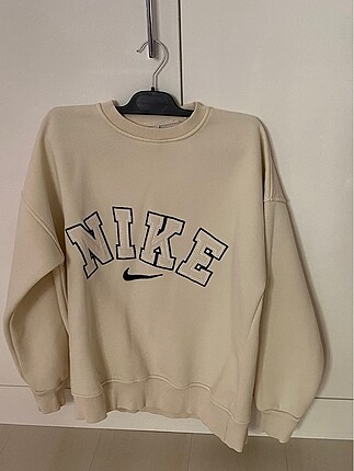 Nike sweat