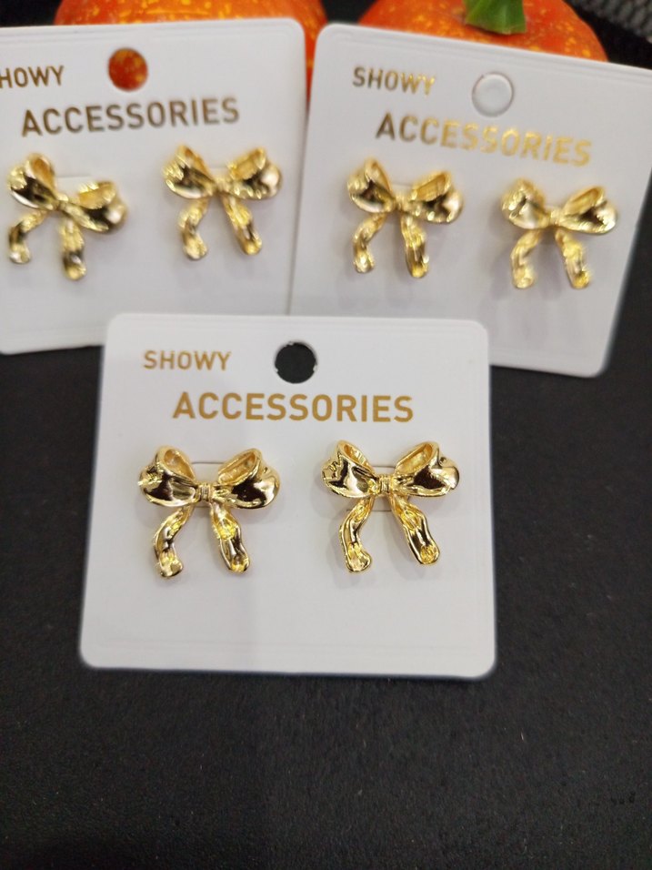 fiyonk çelik küpe - Görsel 2