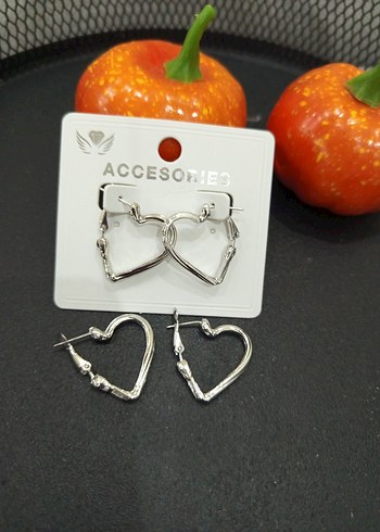 Kısa Mini Kalp Şeklinde Punk Küpeler çelik - Görsel 2