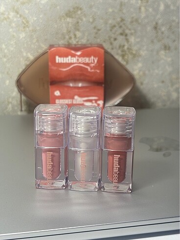 Huda Beauty Huda Beauty