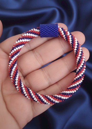 Renkli Boncuklu Kadın Bileklik