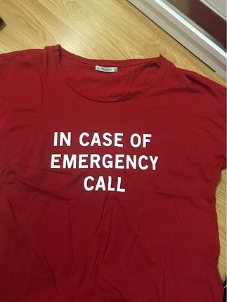 Kirmizi tshirt