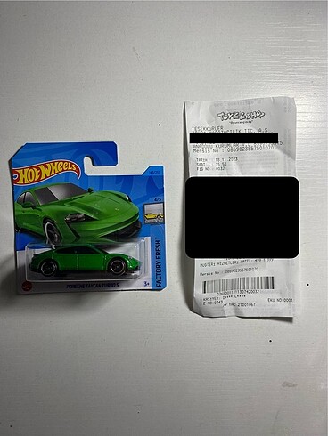 Hot Wheels Porsche Taycan Turbo S