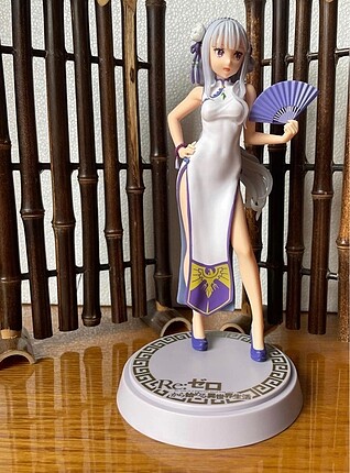Re:Zero - Starting Life in Another World Premium Figure Emilia D