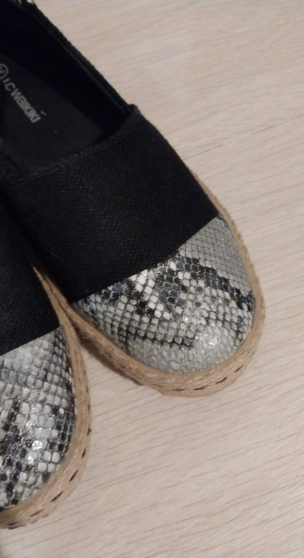 Yılan Desenli Siyah Platform Babet - Görsel 3