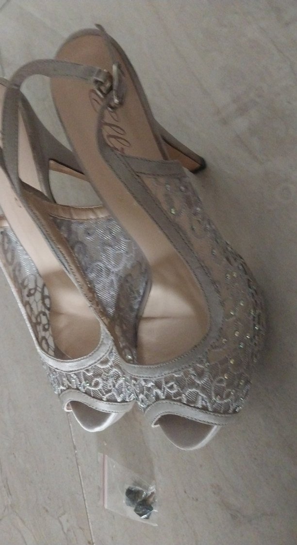 Diger gri Dantel İşlemeli Dolgu Topuklu Kadın Abiye Ayakkabı - Görsel 2