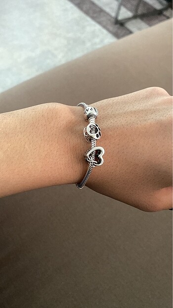 Pandora Patili charm