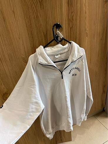 beyaz sweatshirt