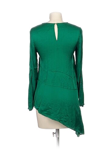 s Beden Stradivarius Bluz %70 İndirimli.