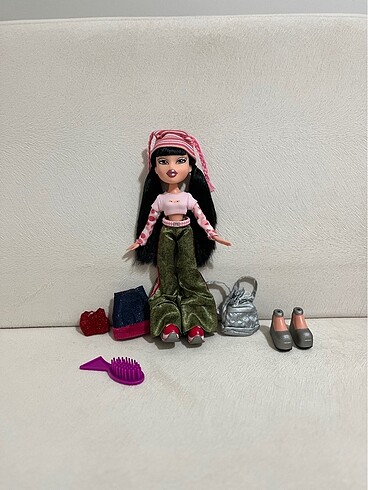 bratz jade