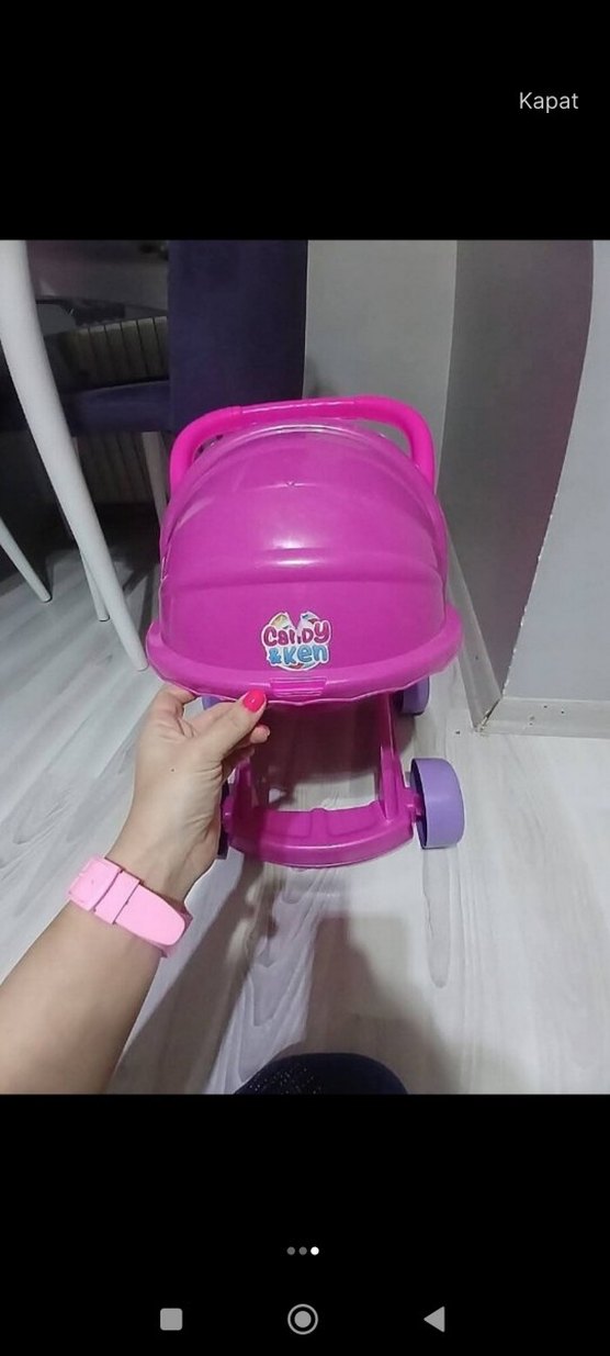 Pembe Renkli Oyuncak Araba - Görsel 3