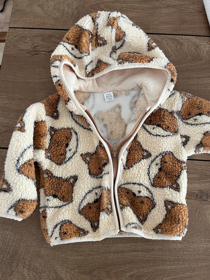 Kahverengi Kapüşonlu Çocuk Peluş Ceket - Görsel 2