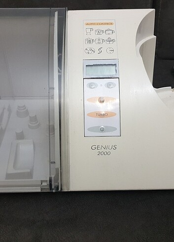 Moulinex Genius 2000 Mutfak Robotu Parçalarının tamami 200 tl.