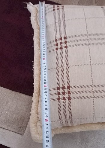 Bej Kareli Klasik Yastık - Görsel 5