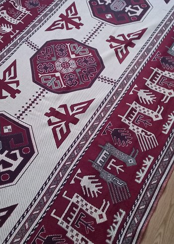 Klasik Bordo Desenli Halı örtüsü yada pike - Görsel 2