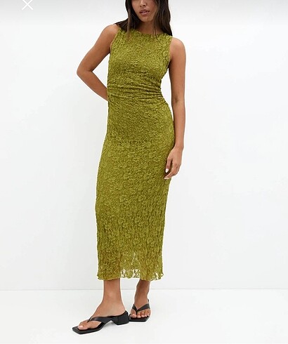 Pull&Bear Kolsuz dantel midi elbise