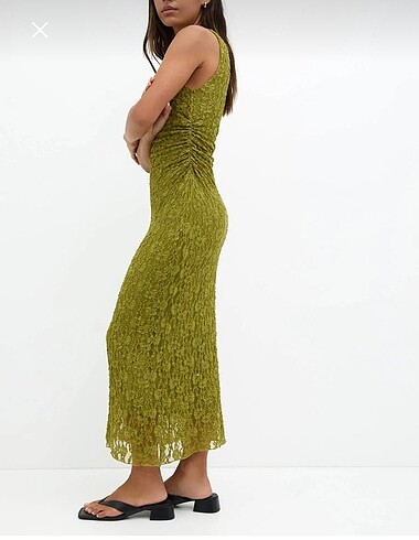 Pull and Bear Pull&Bear Kolsuz dantel midi elbise