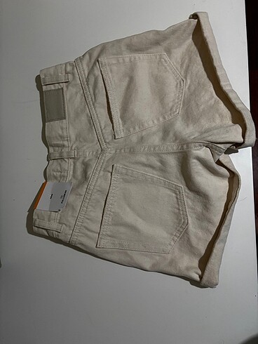 xs Beden Bershka Beyaz Şort