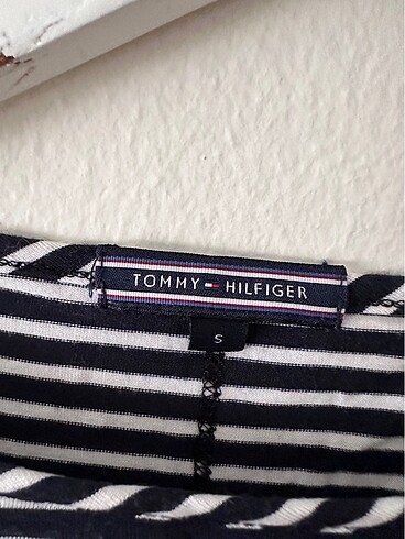 s Beden Tommy hilfiger çizgili tshirt