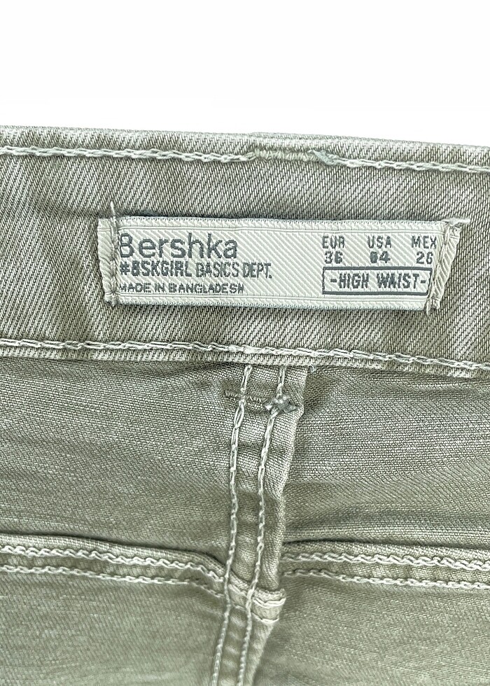 Bershka Jean / Kot Şort %70 İndirimli. - Görsel 4